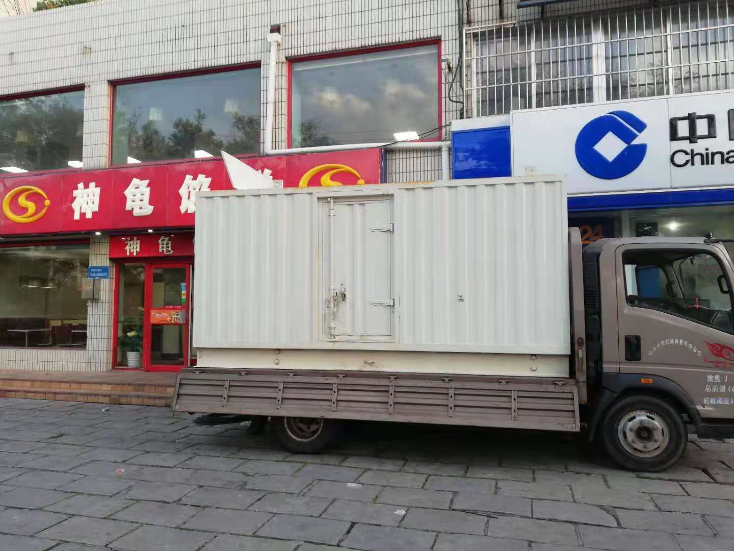 罗山出租发电机-柴油发电机组错误的启动方式