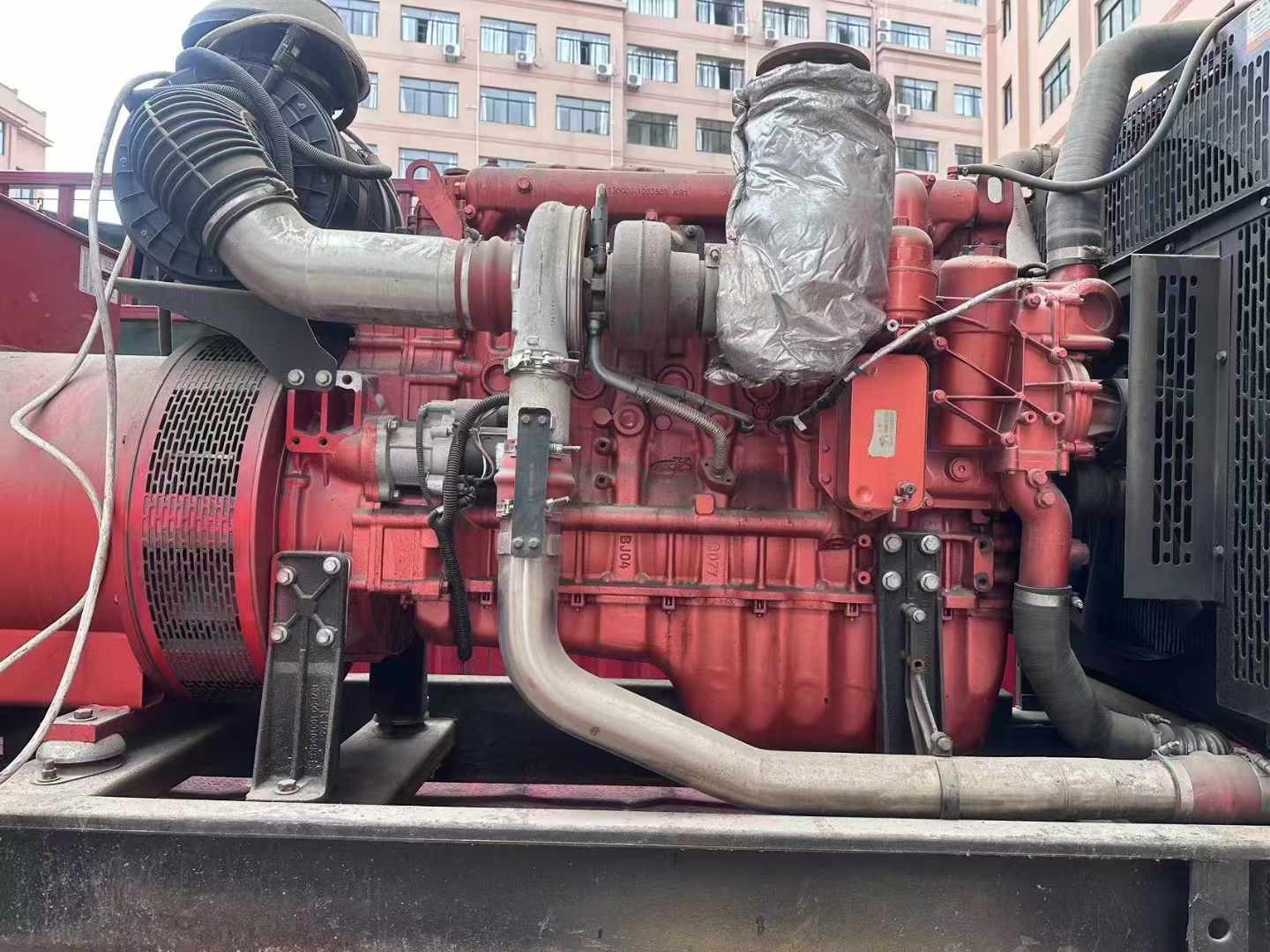 罗山如何选择适合 600kW 柴油发电机组的过载保护器？