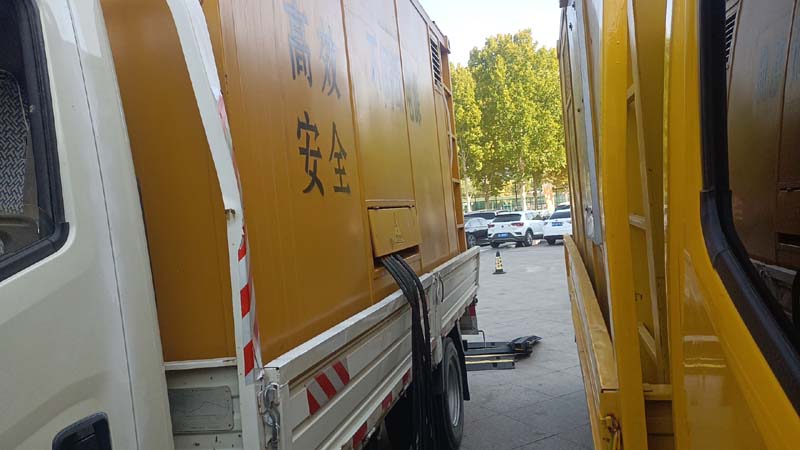罗山如何判断柴油发电机组和UPS电源的切换时间是否符合要求？